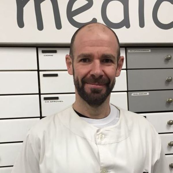 Salvador Guzmán - Técnico en Farmacia (Málaga)