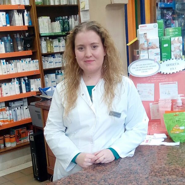 Clara Mª Ávila - Farmacéutica Adjunta (Albolote, Granada)