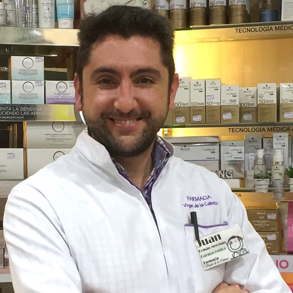 Juan Domingo Román- Titular de Farmacia (Granada)