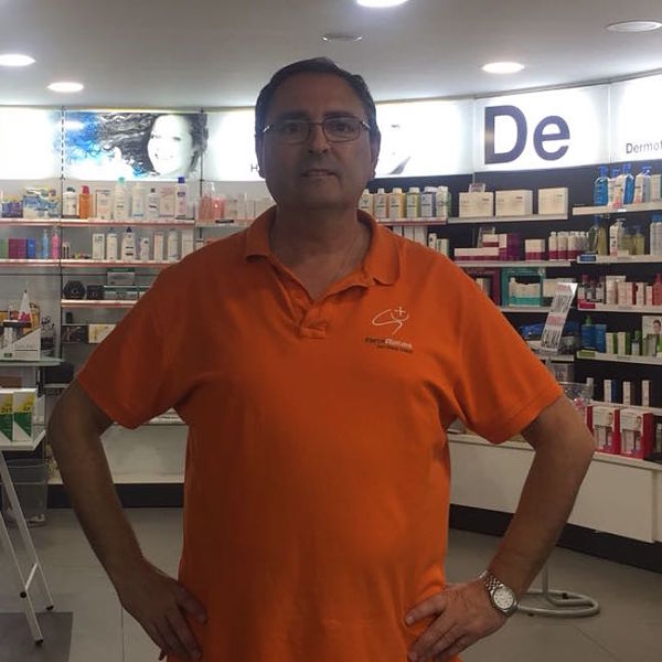 Antonio Martínez - Técnico en Farmacia (Alicante)