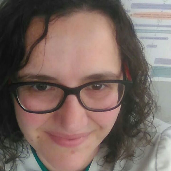 Ane Rosón - Farmacéutica Adjunta (Basauri, Bizkaia)