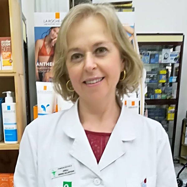 Ángela Jiménez - Farmacéutica Adjunta (Gijójn)