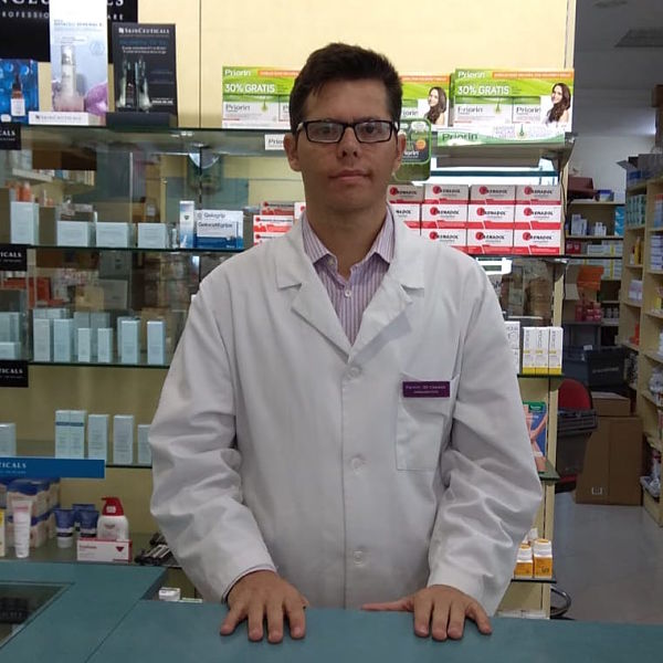 Fermín Gil - Titular de Farmacia (Málaga)