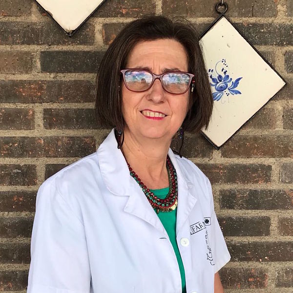 Julia García - Titular de Farmacia (Piña de Esgueva, Valladolid)