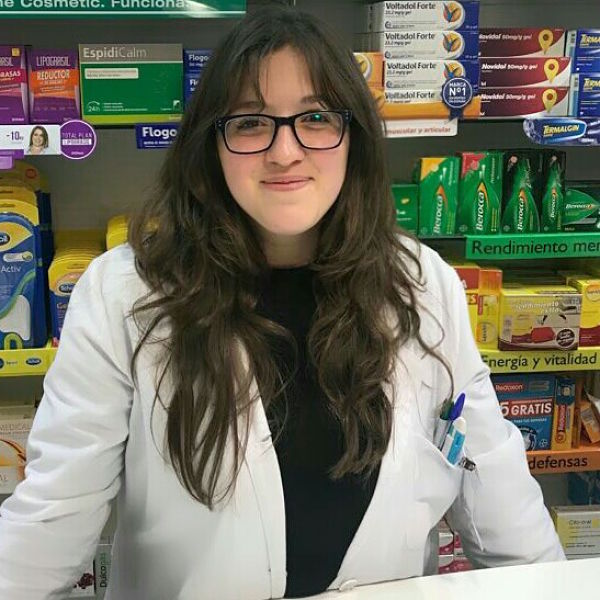 Lucía González - Técnico en Farmacia (Santiago de Compostela)