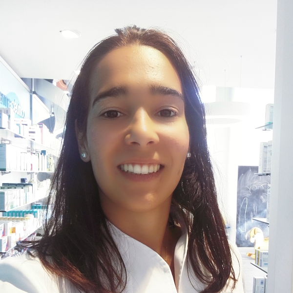Raquel Lorente - Farmacéutica Adjunta (Alicante)