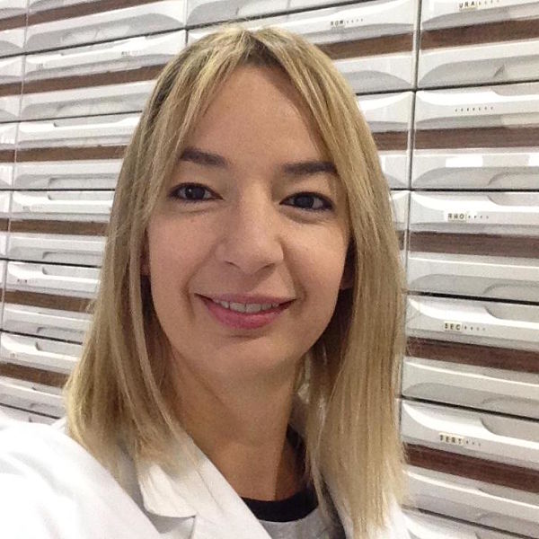 Ana Espín - Auxiliar de Farmacia (Daroca, Zaragoza)