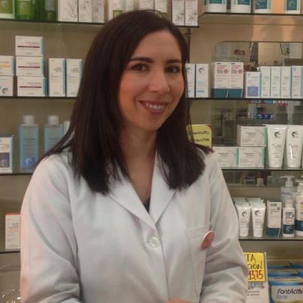 Angélica Santamaría - Farmacéutica Adjunta (Alcalá de Henares)