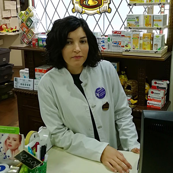 Sandra López - Farmacéutica Adjunta (Sarriá, Lugo)